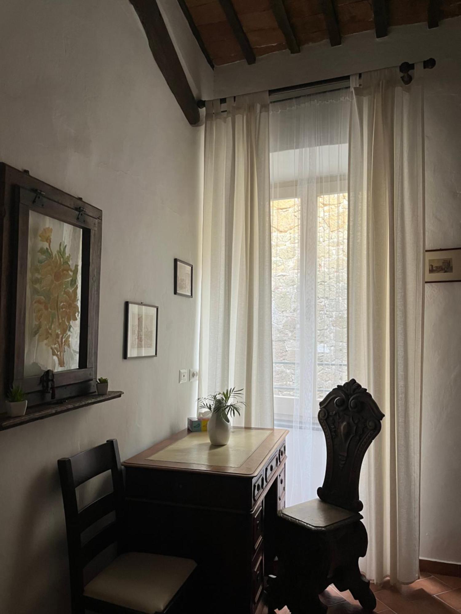 Appartamento Il Girasole Storico Pitigliano Esterno foto